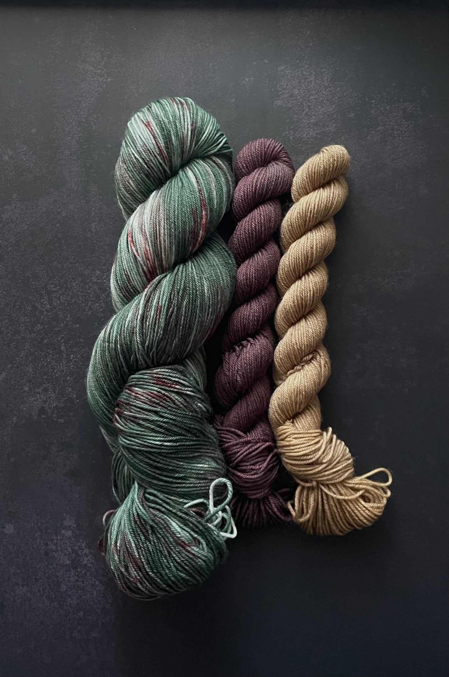 Gnarled Holly PREORDER